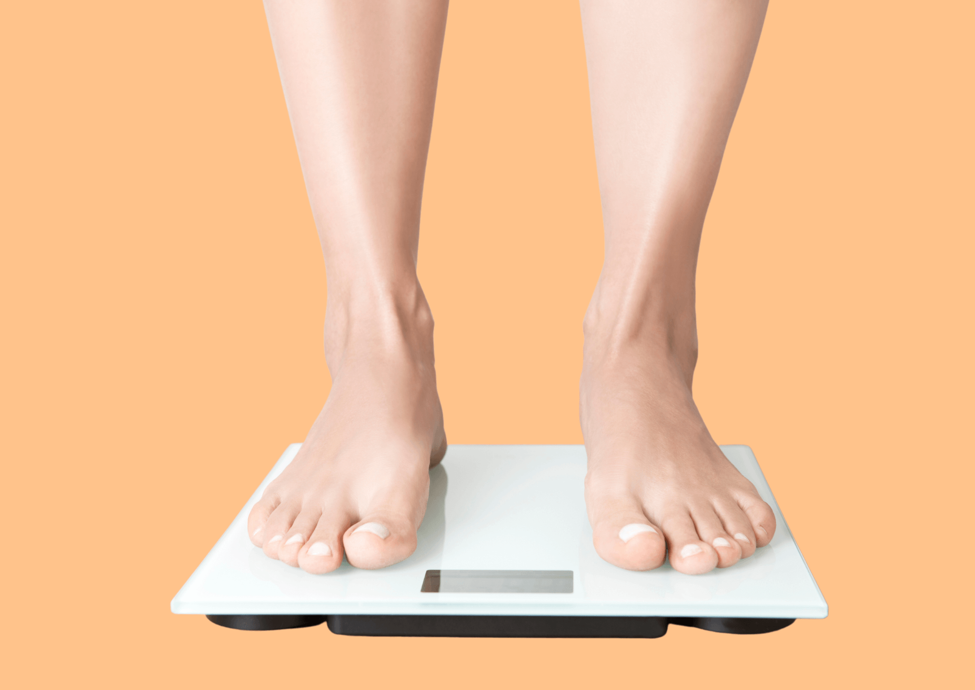 Woman standing on a scale: Akina helps with obesity and its effects on the body.